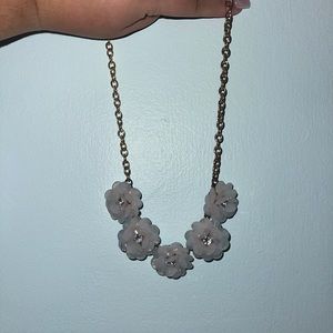 White and gold flowered necklace